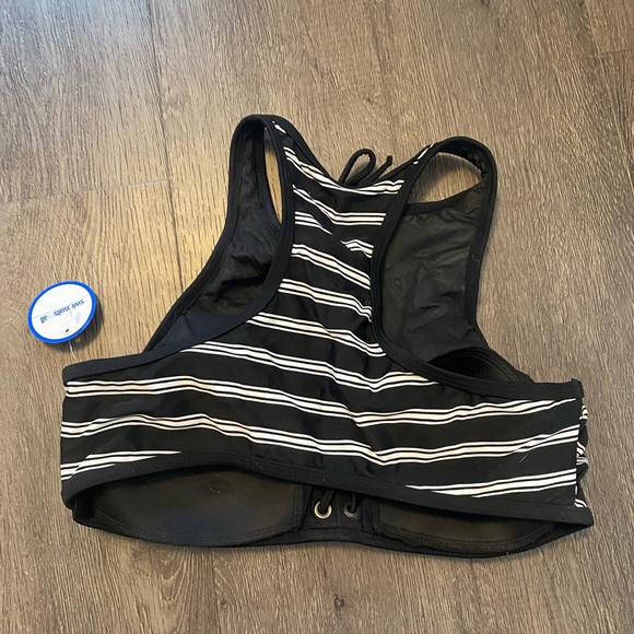 Lace up Black and white stripe swim top - Picture 4 of 4